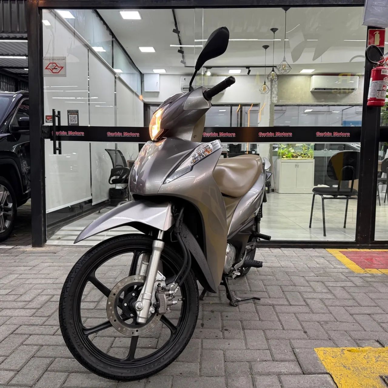 Honda biz 125 2019 com 33.000km