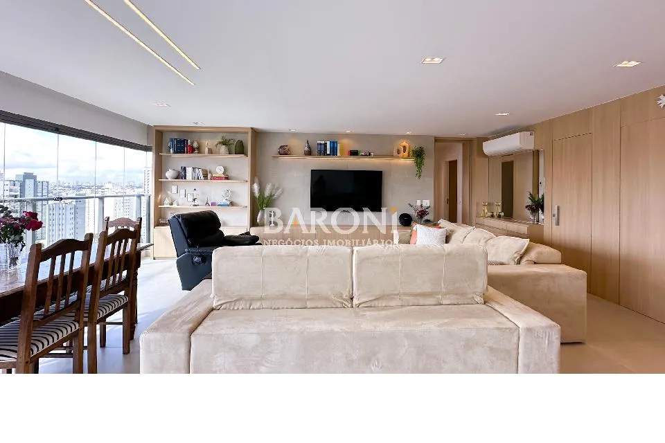 Baroni Imóveis, imobiliária em Moema, especializada em compra e venda de imóveis residenci