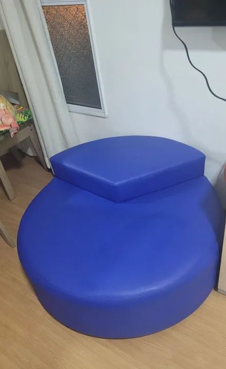 Puff Azul Redondo para Sala de Estar
