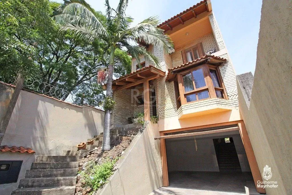 Casa para Venda - 354.24m², 3 dormitórios, sendo 1 suites, 3 vagas - Bom Jesus
