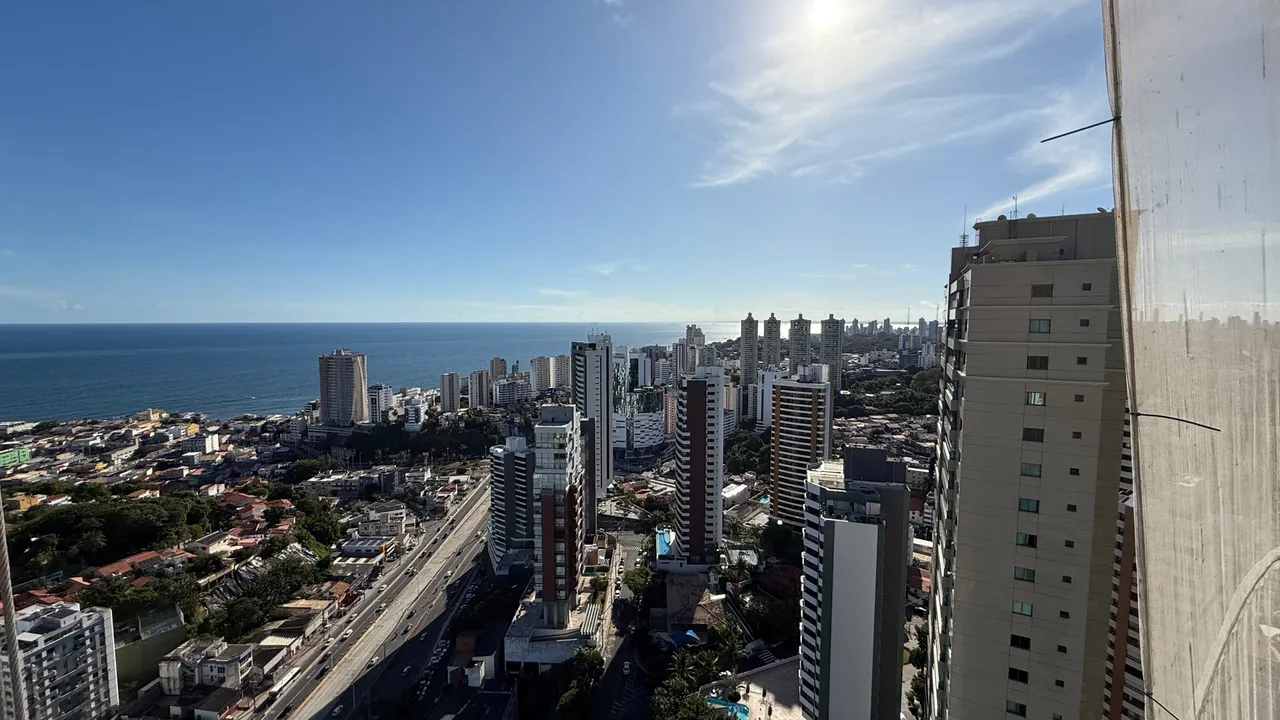 Apt. 4/4 Horto no Edf. Mirat