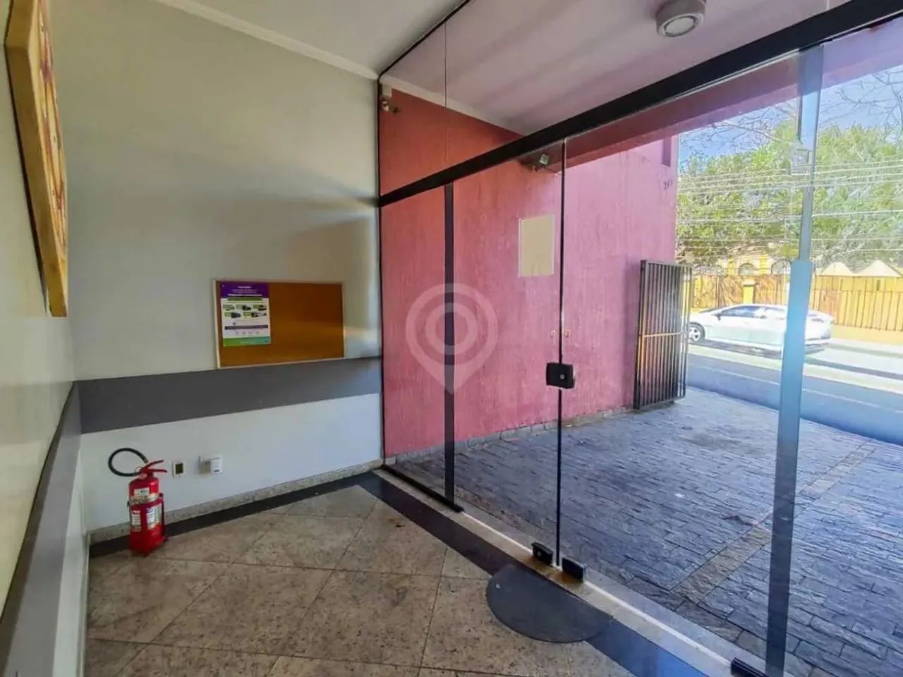 Ponto comercial : / Comercial / Centro - Foto 2