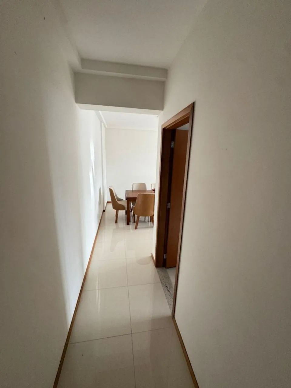 BELÍSSIMO APARTAMENTO NO BREEZE RESIDENCE - CIDADE CRISTAL - Foto 2