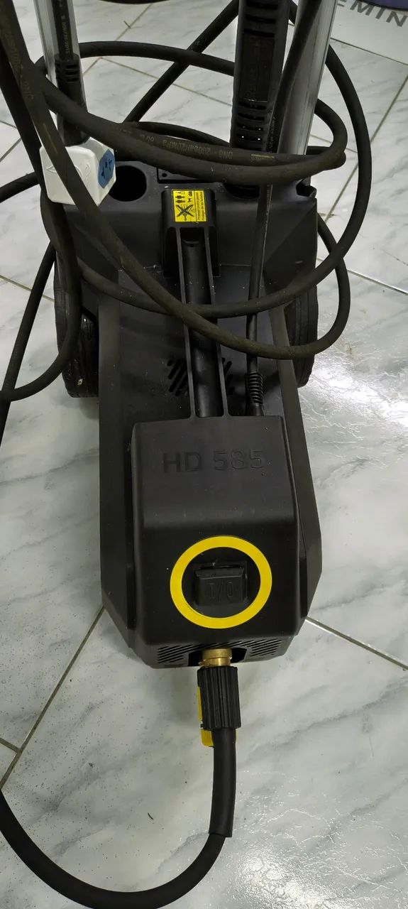 Lavadora de Alta pressão Karcher. Retirar nos Ingleses. - Foto 2