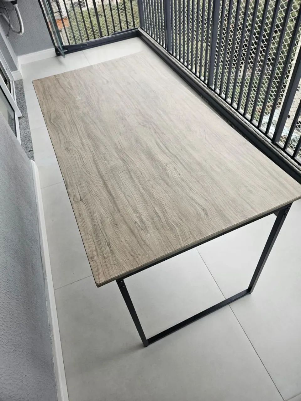 mesa com banco industrial