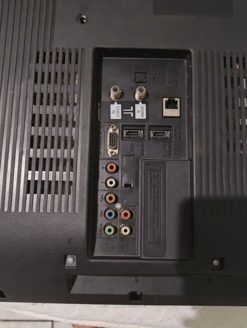 Tv Panasonic 32 Polegadas com controle remoto  - Foto 4