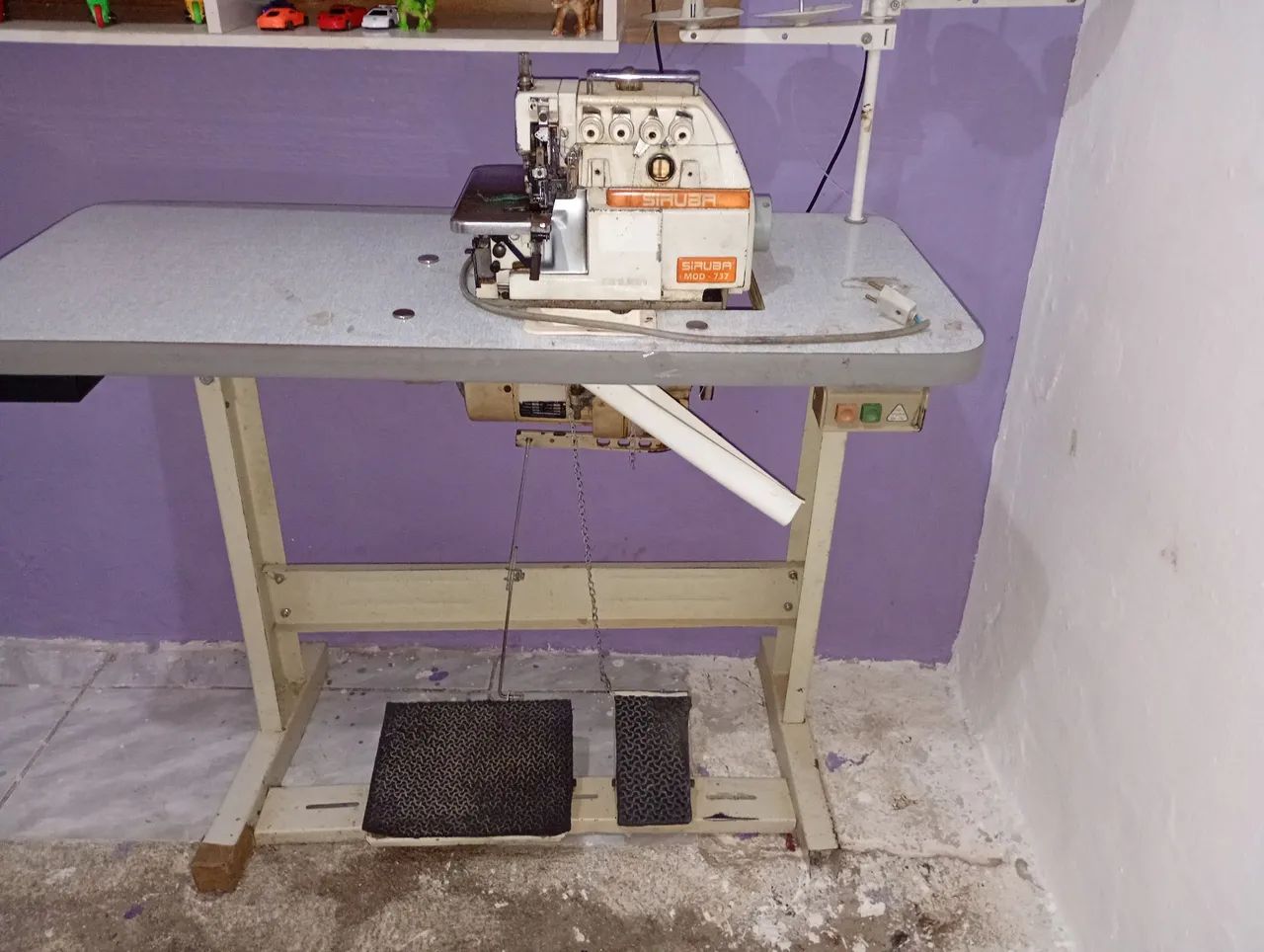 Máquina de costura ponto cadeia  - Foto 2