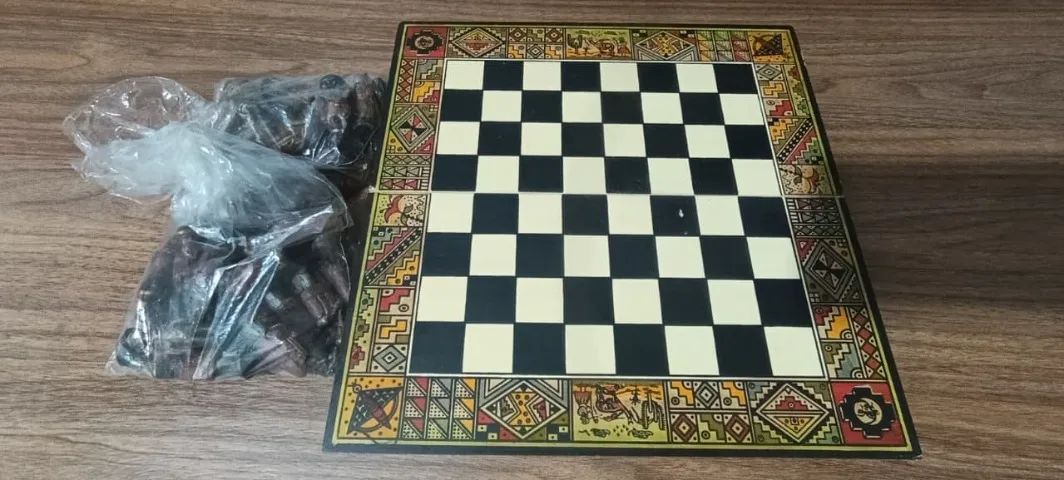 Tabuleiro de xadrez artesanal peruano - Foto 2