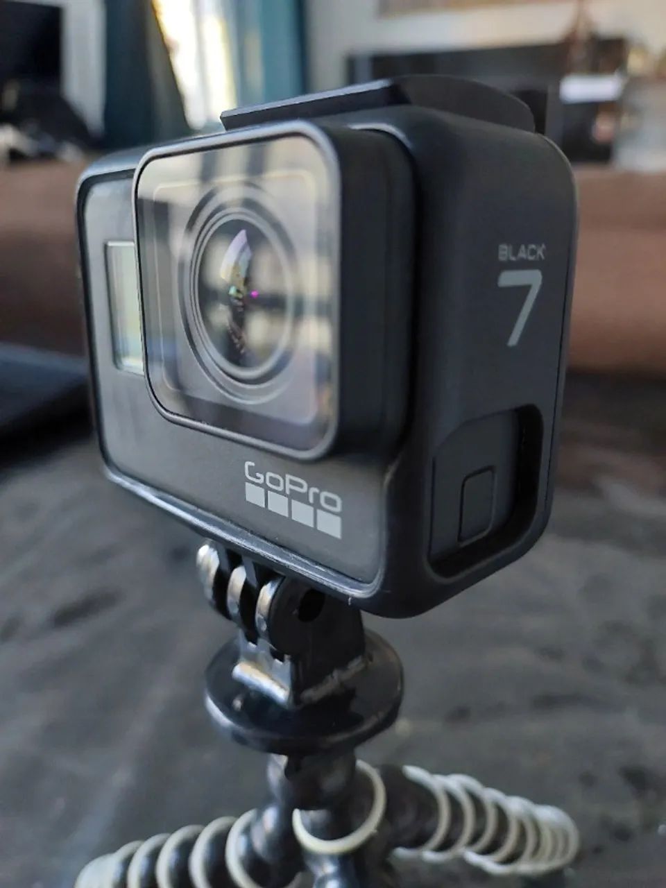 GoPro Hero 7 Black com acessórios