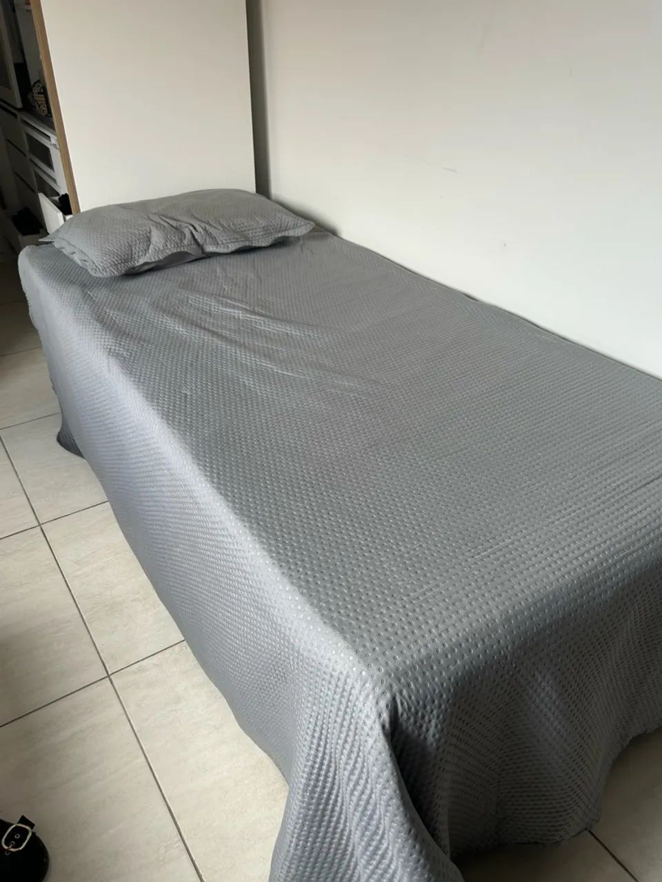 Cama de solteiro 