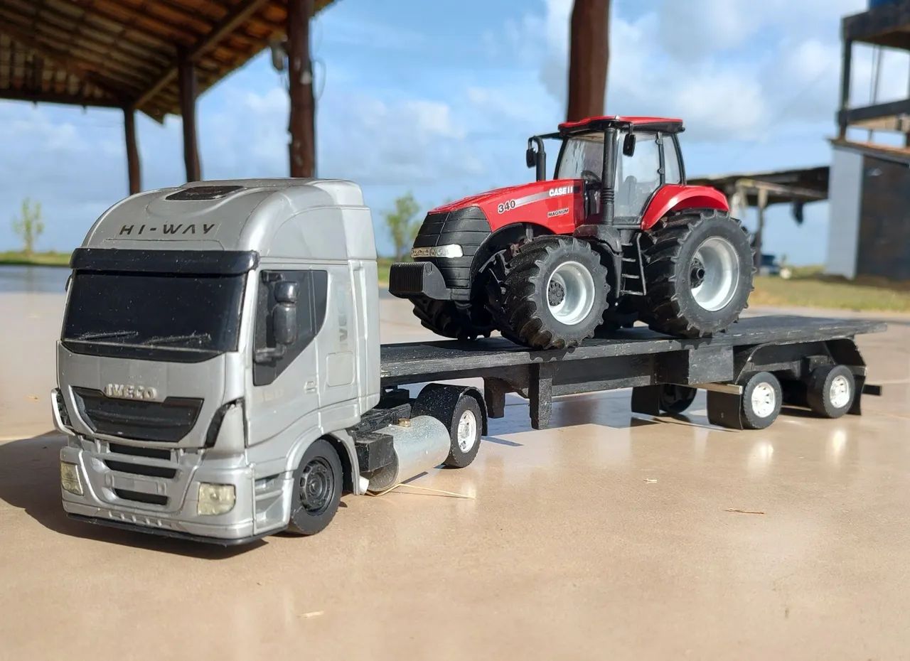 Miniatura de caminhão + trator  - Foto 3