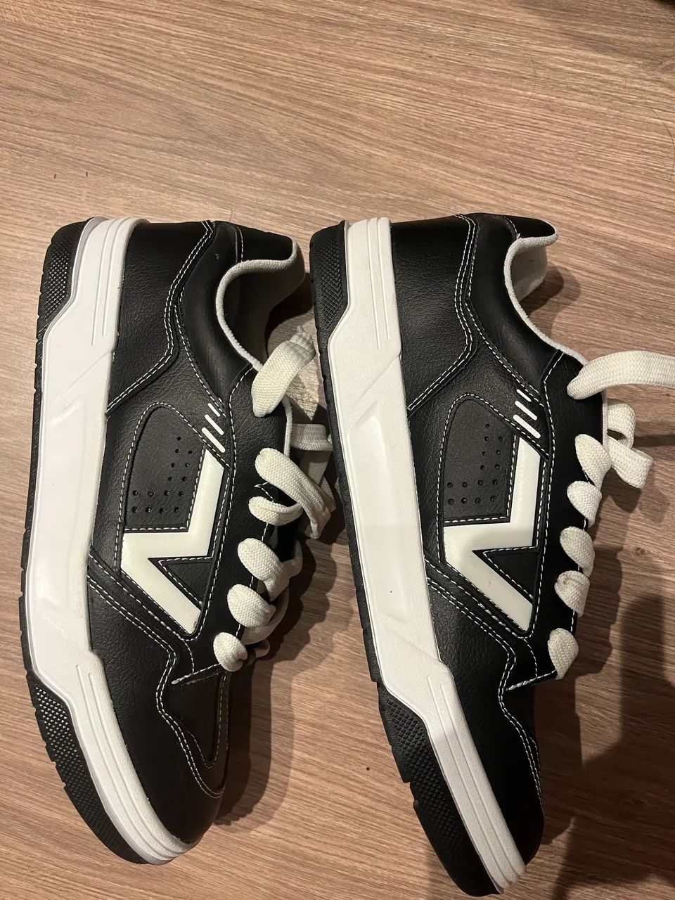 Tênis Vans Lançamento Novo - Foto 2