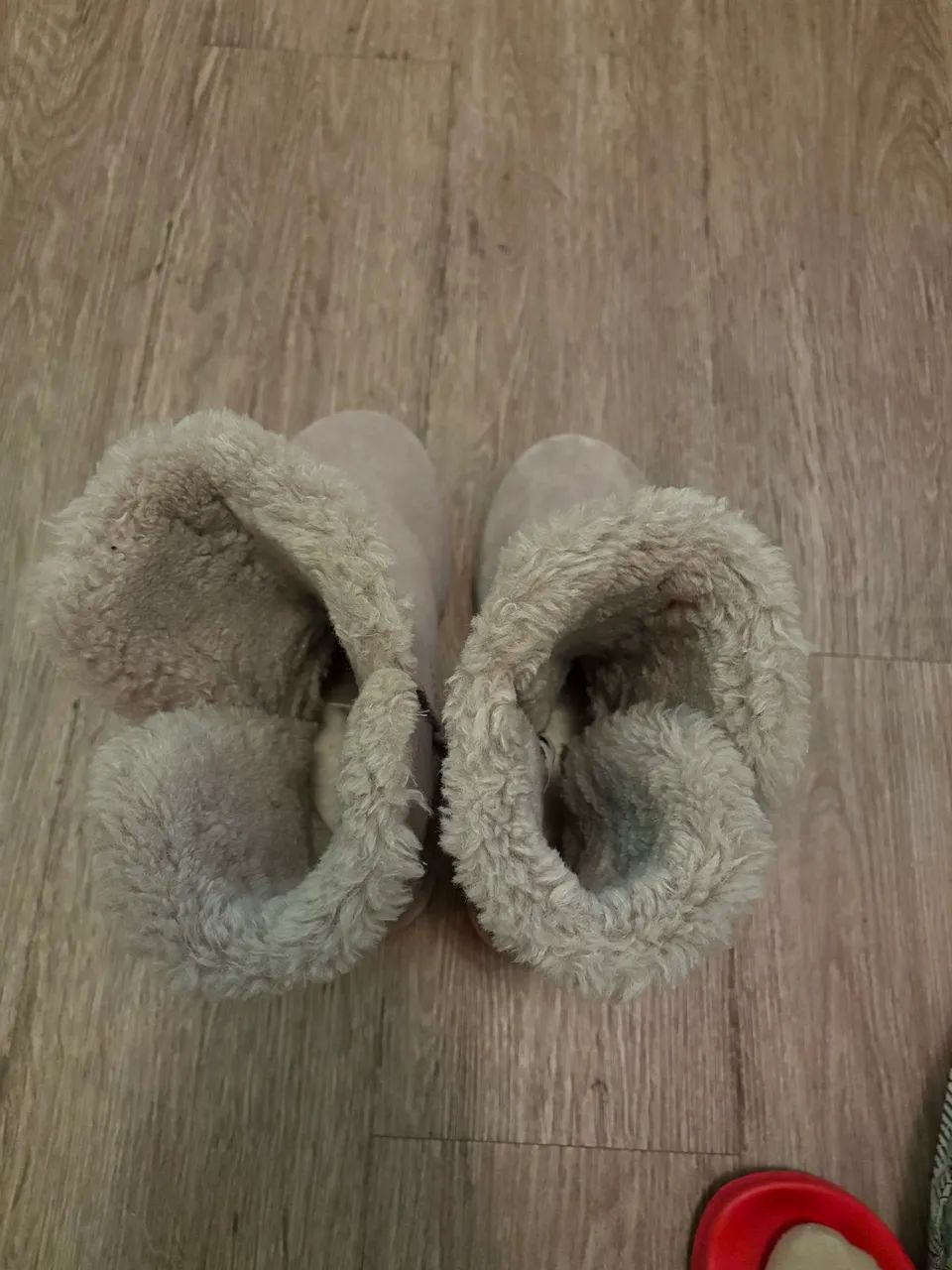Bota UGG cinza (nova) - Foto 4
