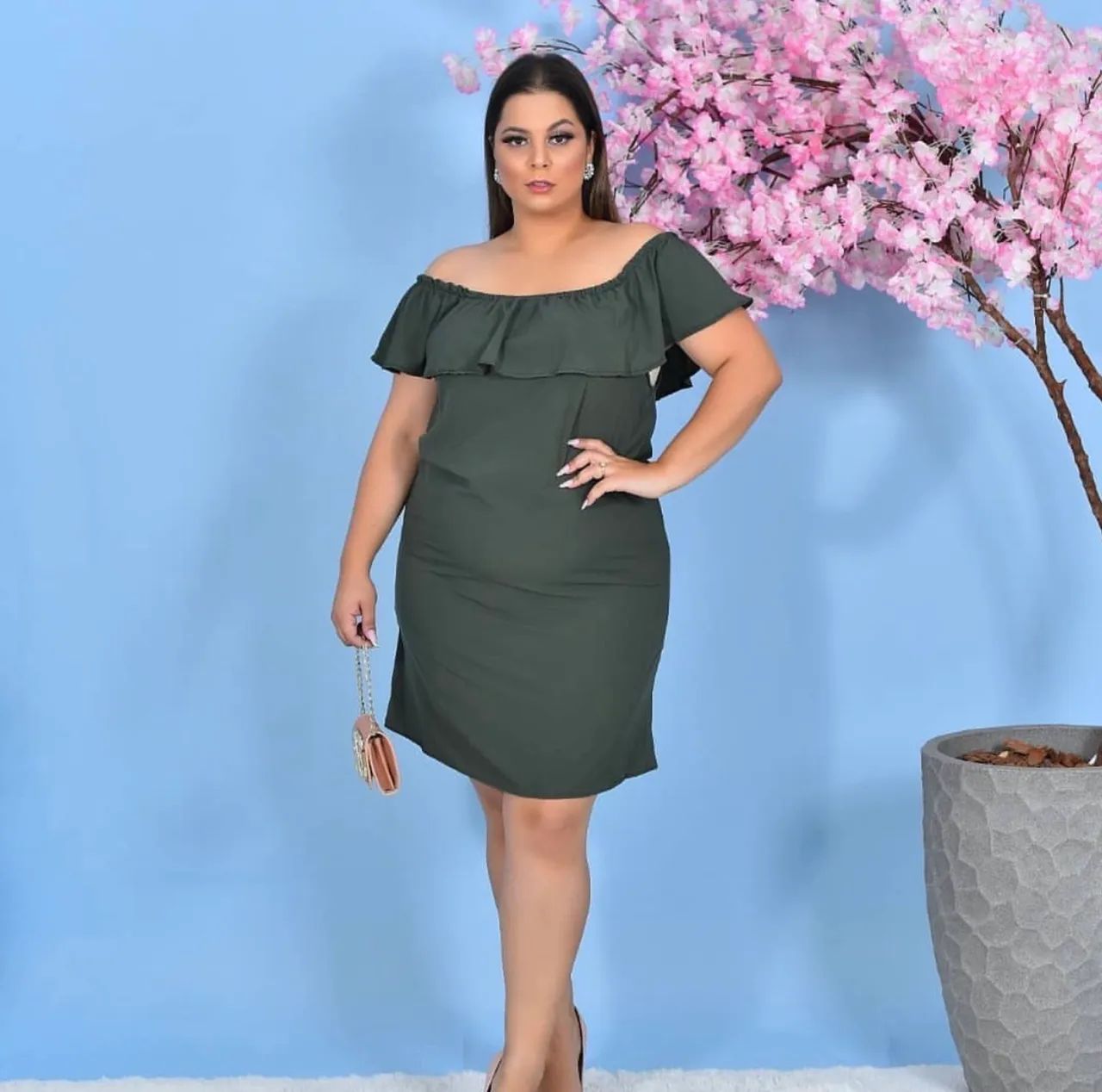 Vendo Vestido (ponta de estoque) - Foto 2