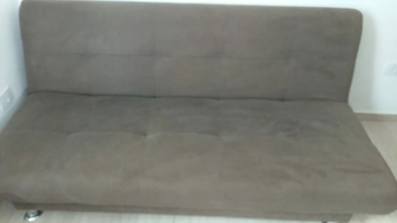 *** OPORTUNIDADE *** Sofá-cama Semi Novo - Foto 3