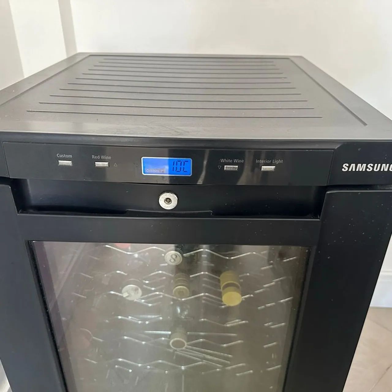 Adega Samsung Rw13ecbb