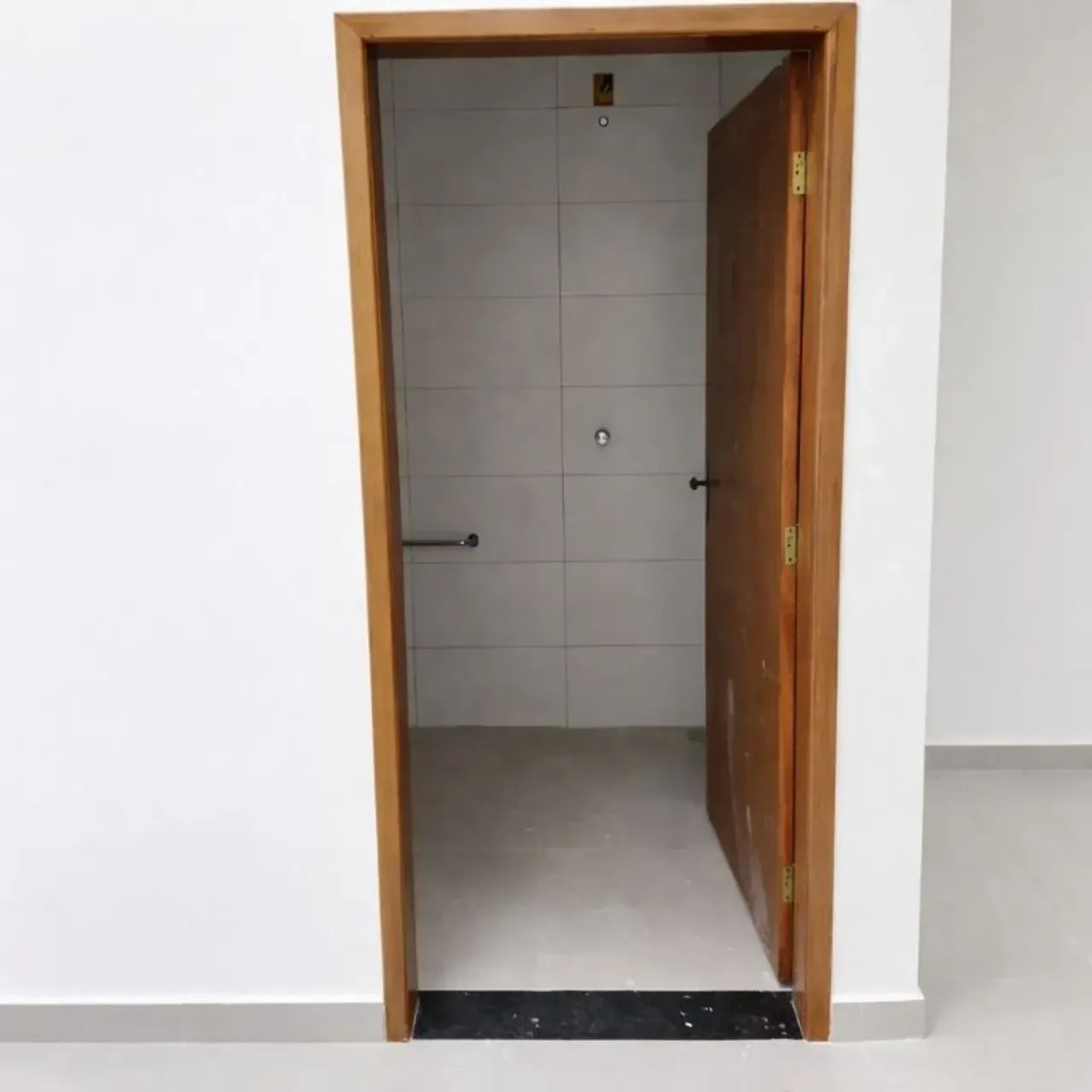 Sala comercial térrea no Villa Branca  Jacareí - Foto 4