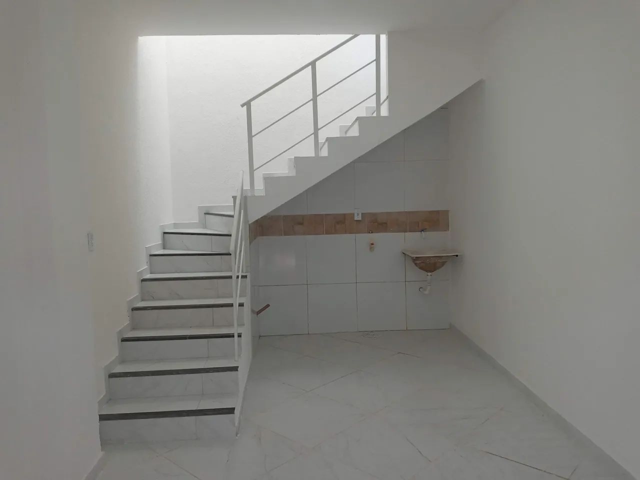 Alugo uma casa duplex na Parangaba  - Foto 2