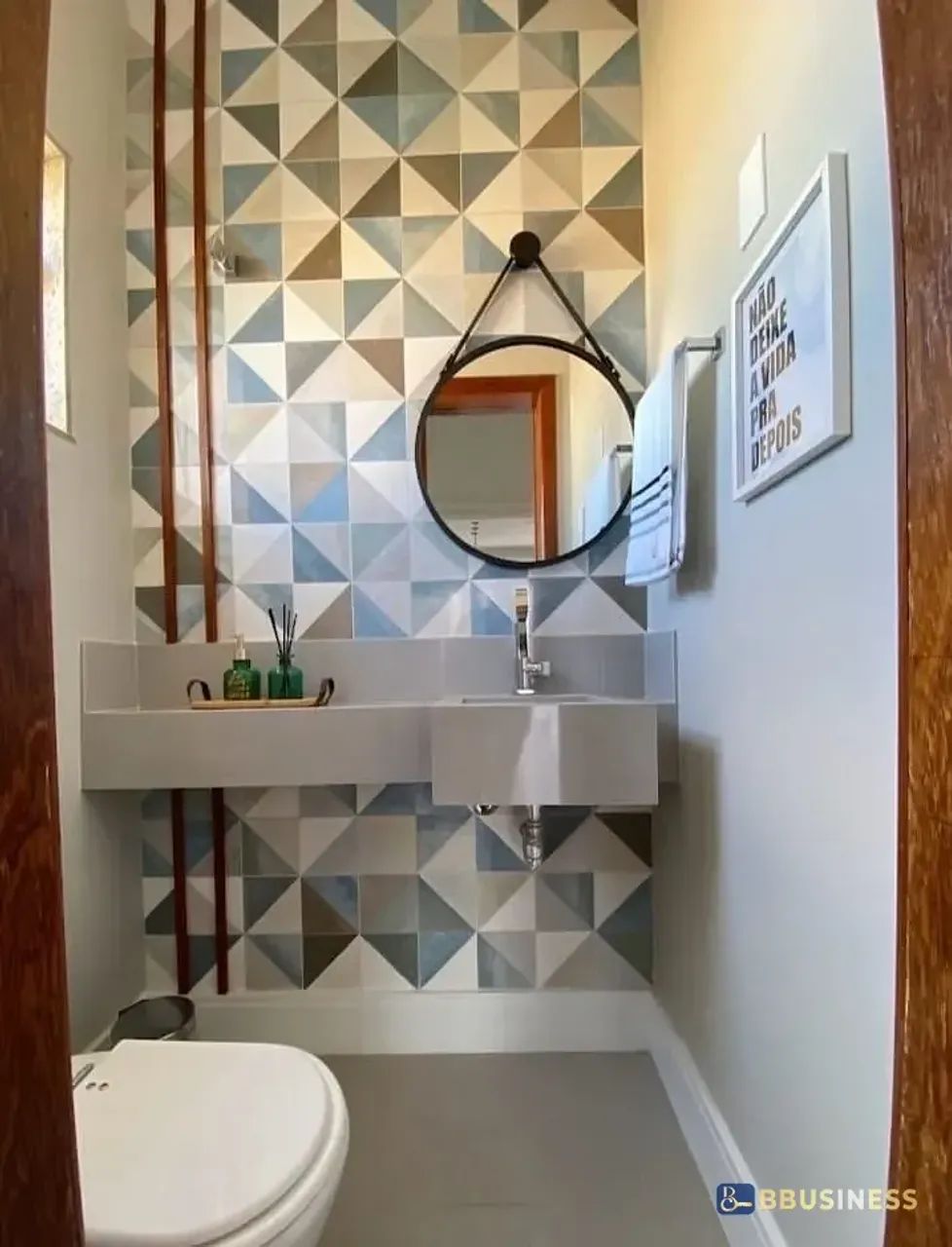 Casa Triplex Imponente com 330m², 5 dormitórios, sendo 2 suites - Guarus, Campos dos Goyta - Foto 4
