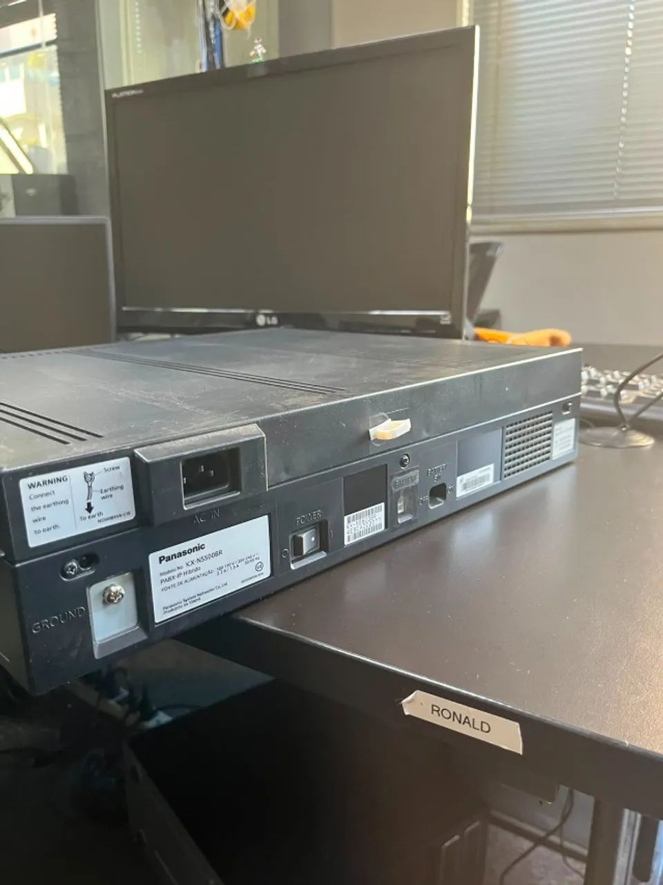 PABX Panasonic KX-NS500BR com Placa E1 - Central Telefônica IP - Foto 3
