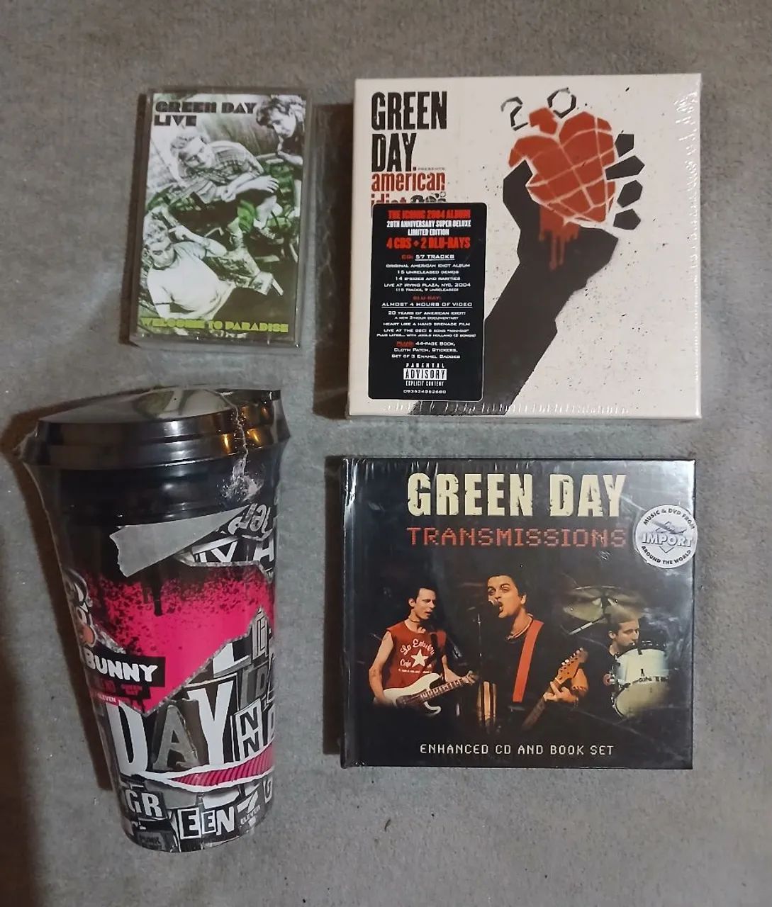 Kit Green Day CD +  copo +  fita cassete + box