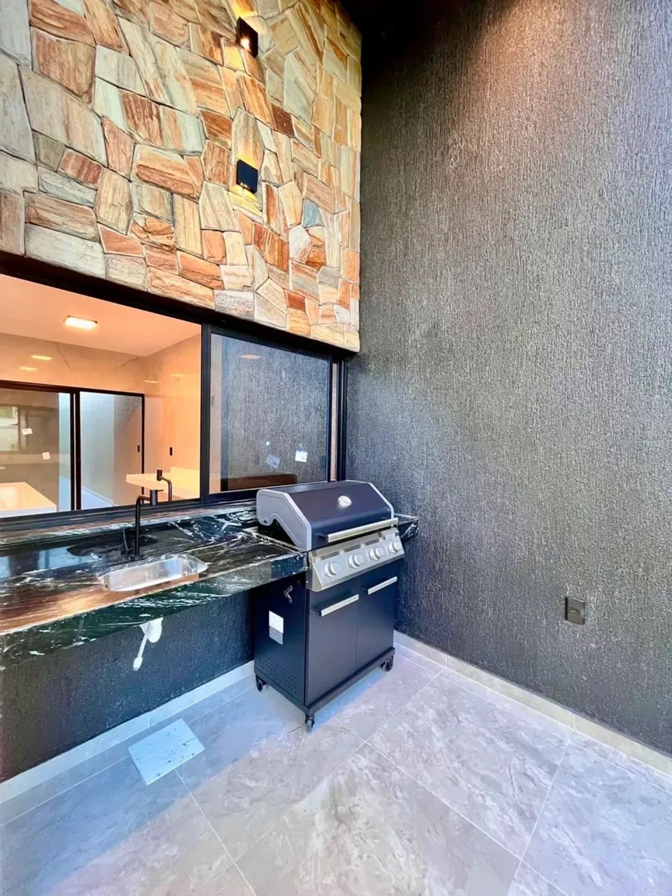 Casa com 3 suítes e espaço gourmet - Foto 4