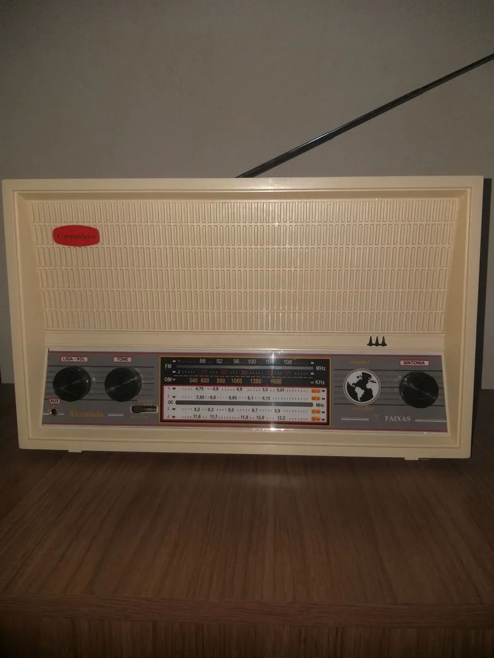 RÁDIO COMPANHEIRO ALVORADA 7FAIXAS E BLUETOOTH 