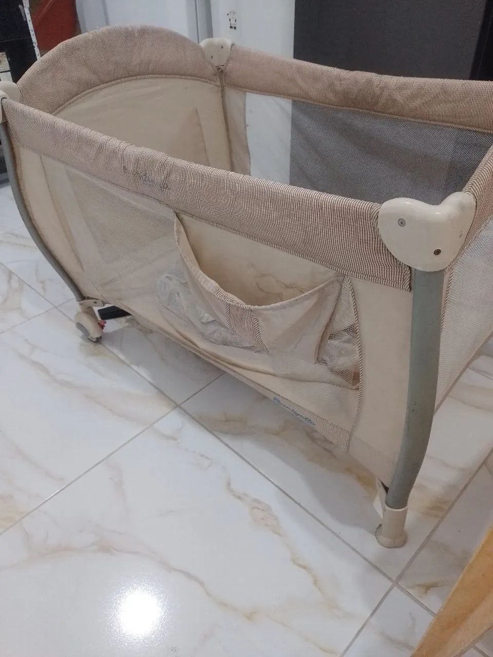 Berço chiqueirinho 