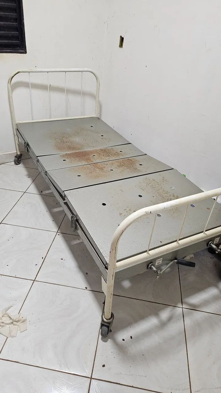 Cama hospitalar 
