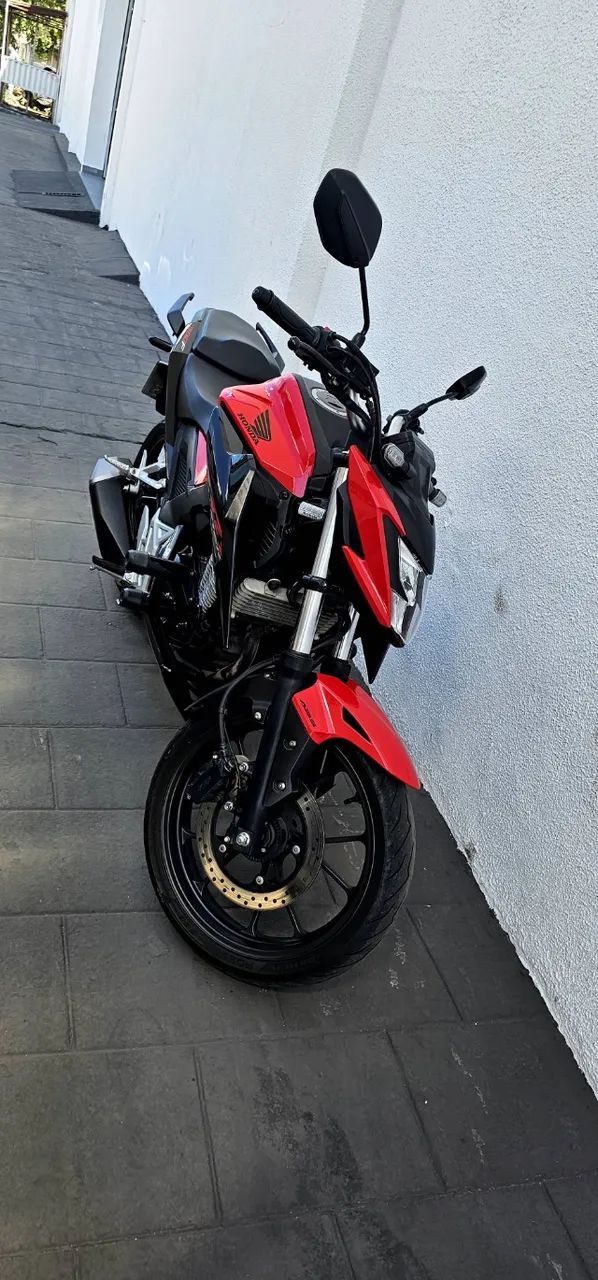 CB 300f Twister ABS  - Foto 3