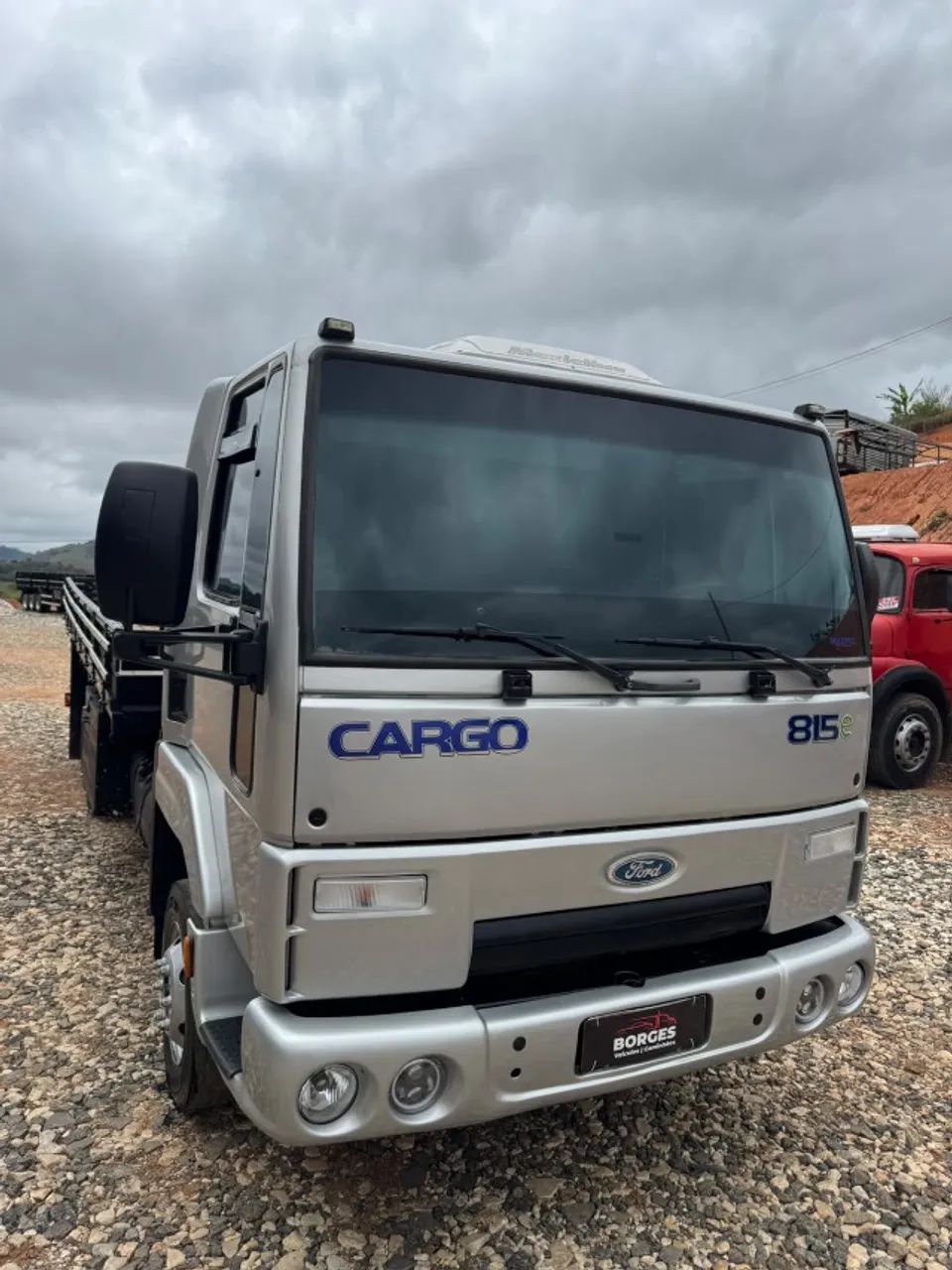 Ford Cargo 815 diesel 2012 / Com Munck - Foto 2