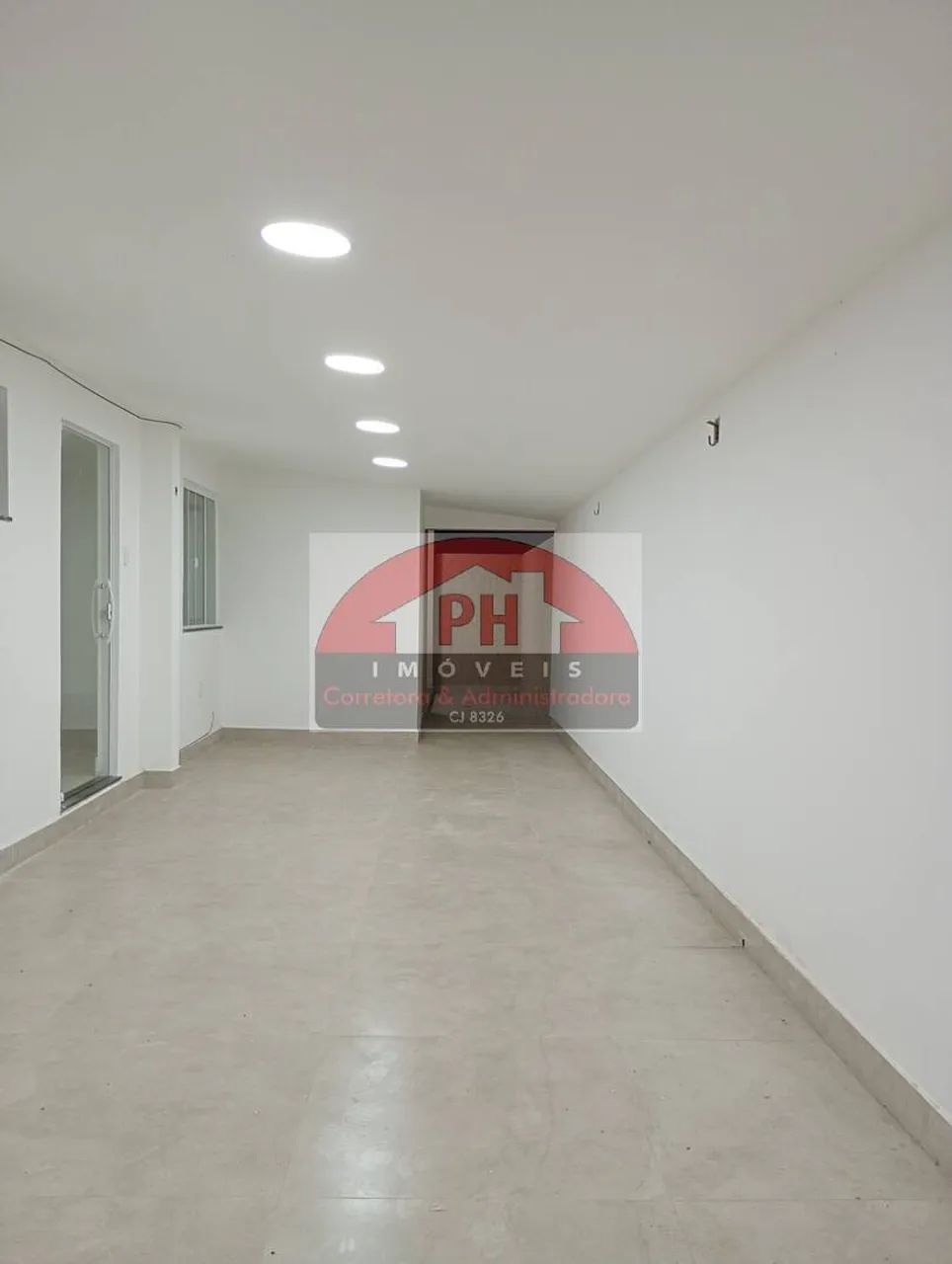 Casa Espaçosa e Iluminada com 4 Quartos - Locação residencial ou Comercial - Foto 3