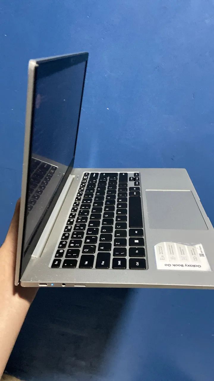Notebook galaxy book go 