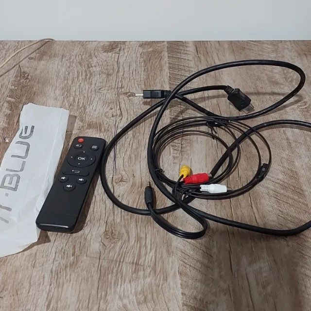 projetor Thundeal td90 pro lindo , em caixa com android - Foto 3