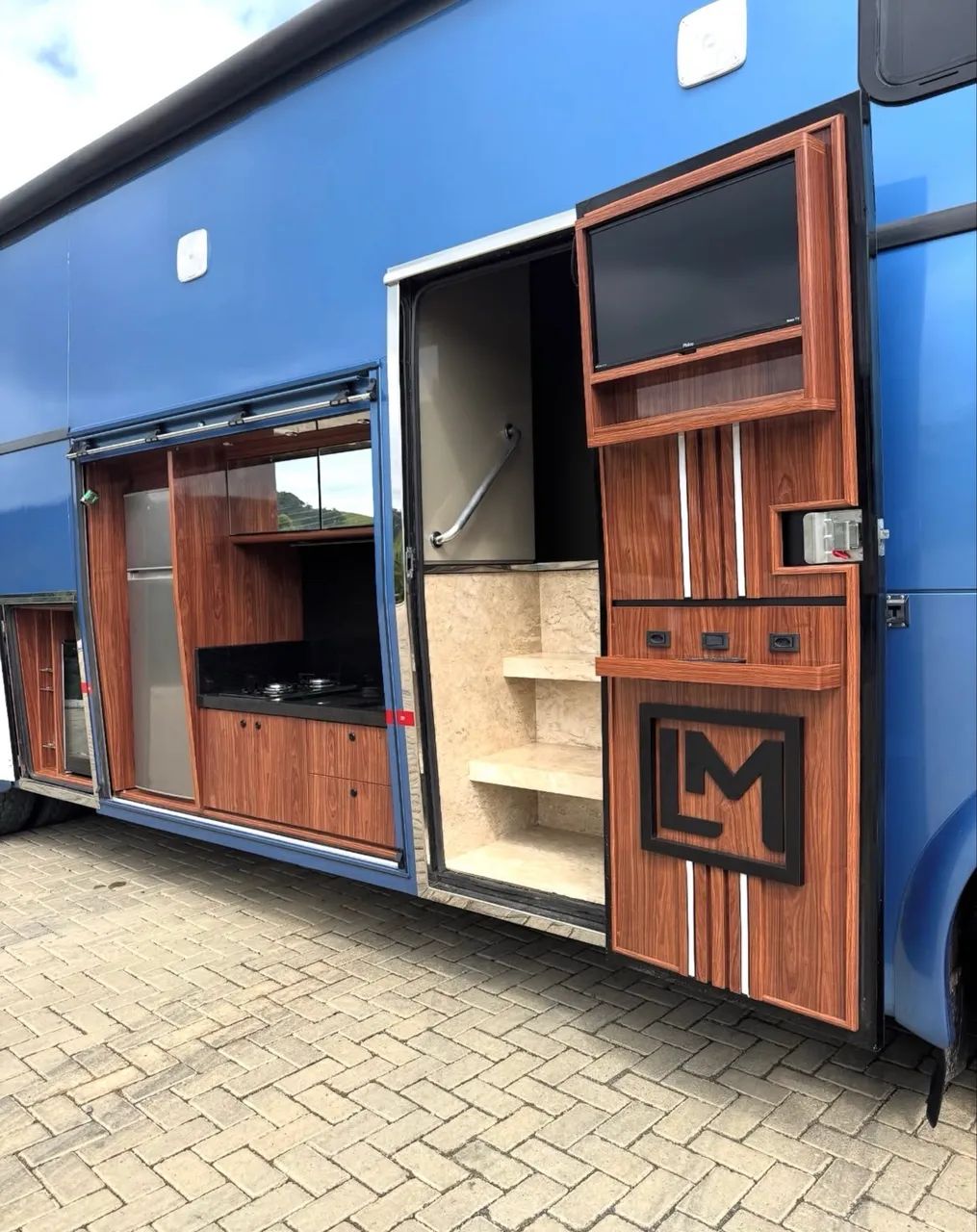 MOTORHOME ANO 2026 SUPER LUXO A VENDA