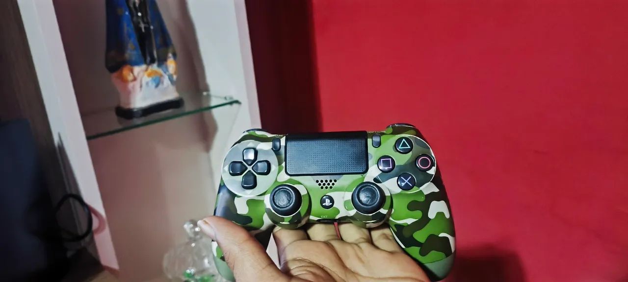 Ps4 slim 1tr desbloqueado  - Foto 3