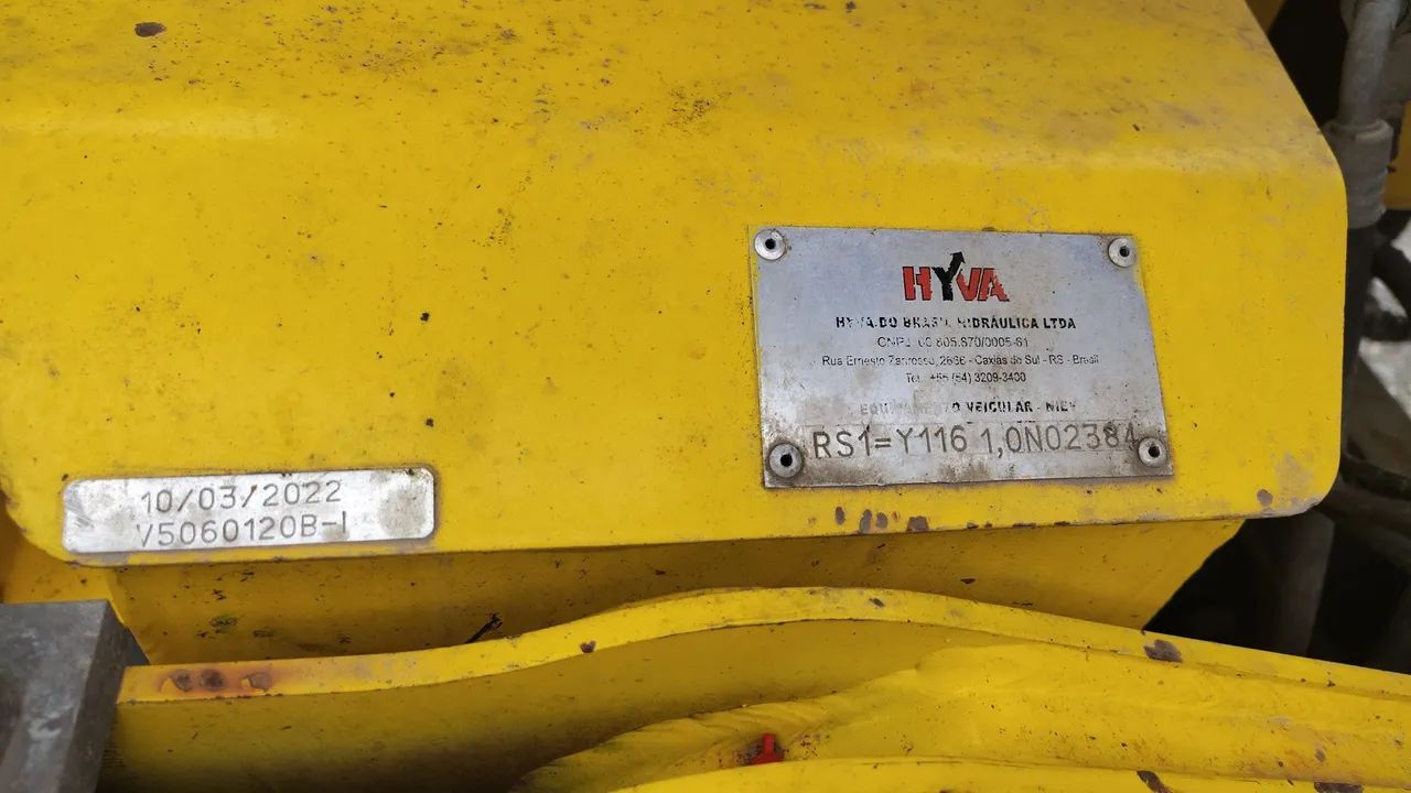 VOLVO VM 310 + MUNCK HYVA 2022 - PRONTO PARA TRABALHA - Foto 12