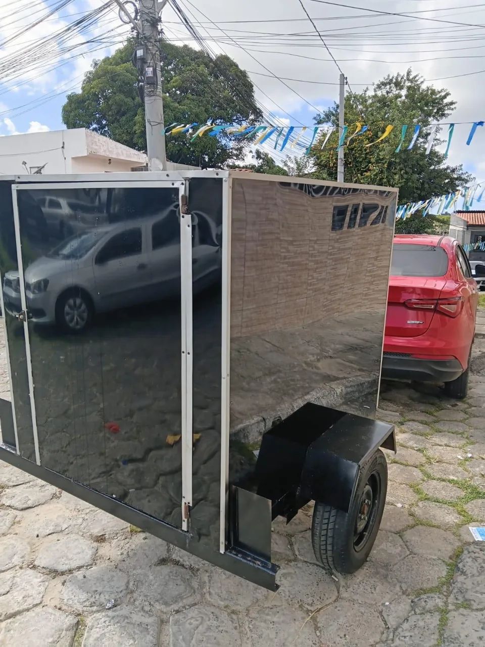 VENDO CARRETINHA/CARROCINHA BAÚ NOVA - Foto 4