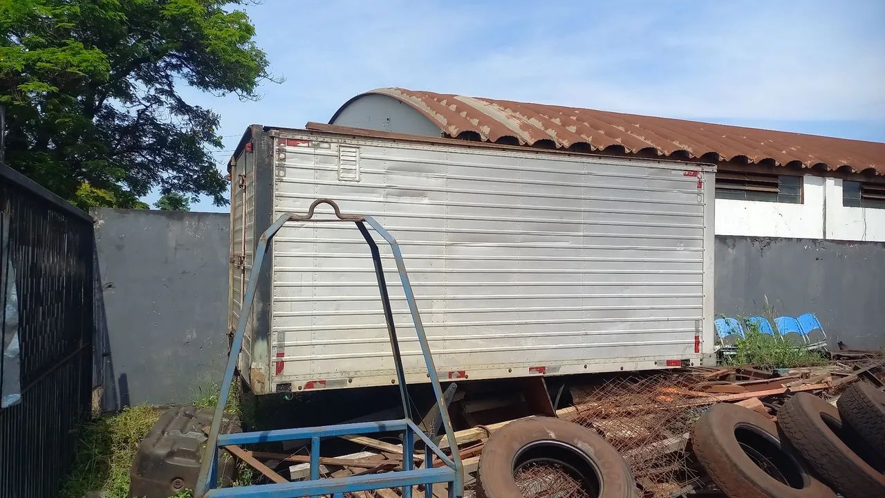 Bau usado termico wats * para caminhão 3l4 - Foto 3