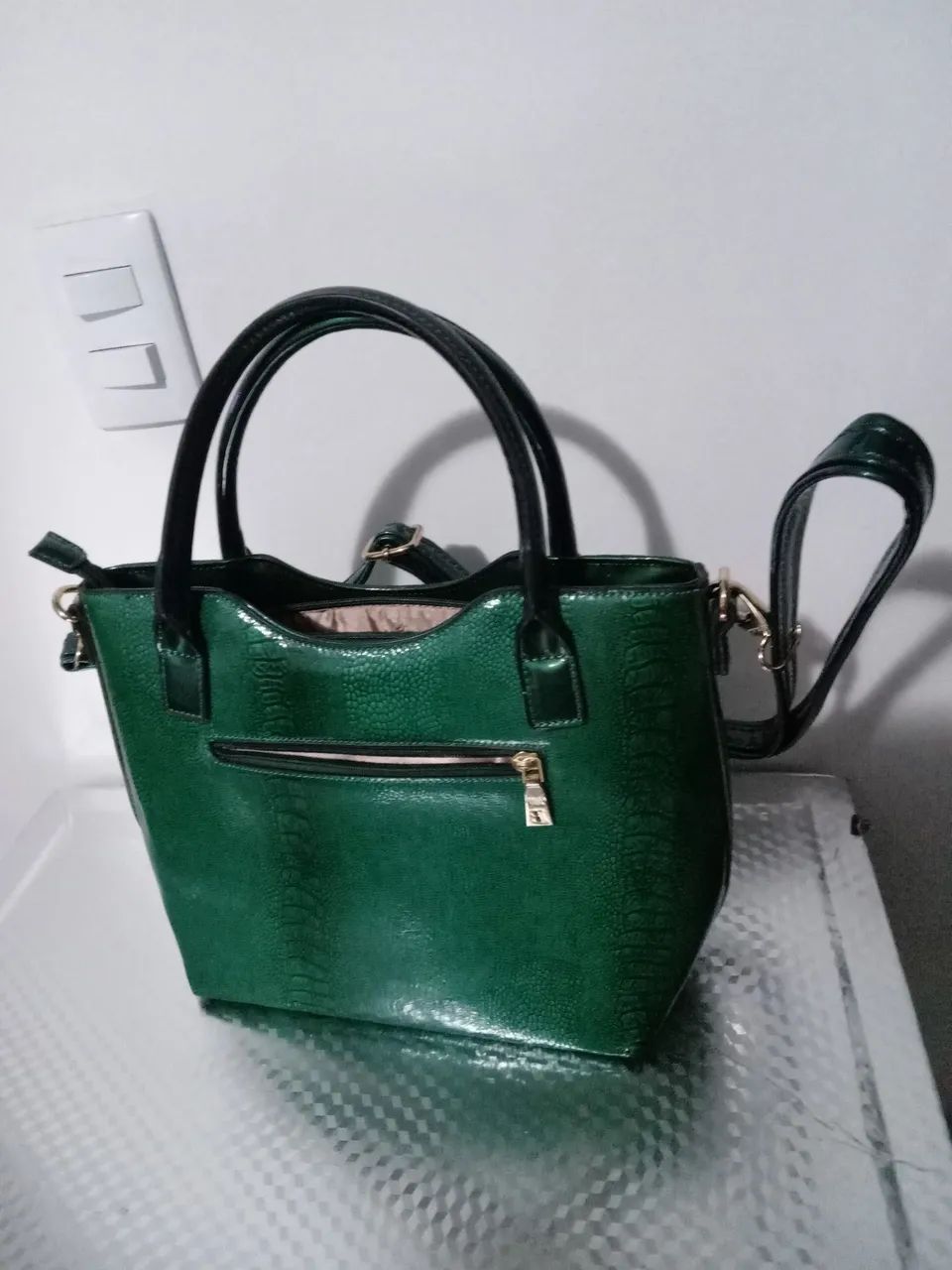 Bolsa verde de mão  e ombro  - Foto 2