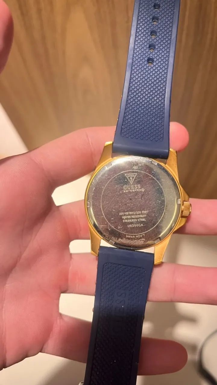 Relógio Guess Azul e Dourado U0366G4 - Foto 4