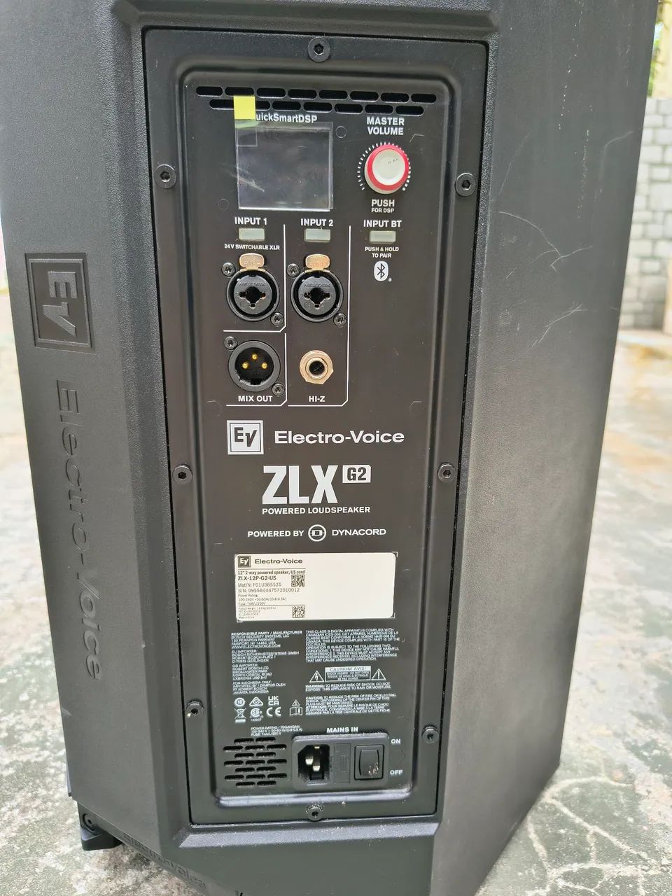 Caixa de Som Eletrovoice 2° geração Usada de boa procedência.