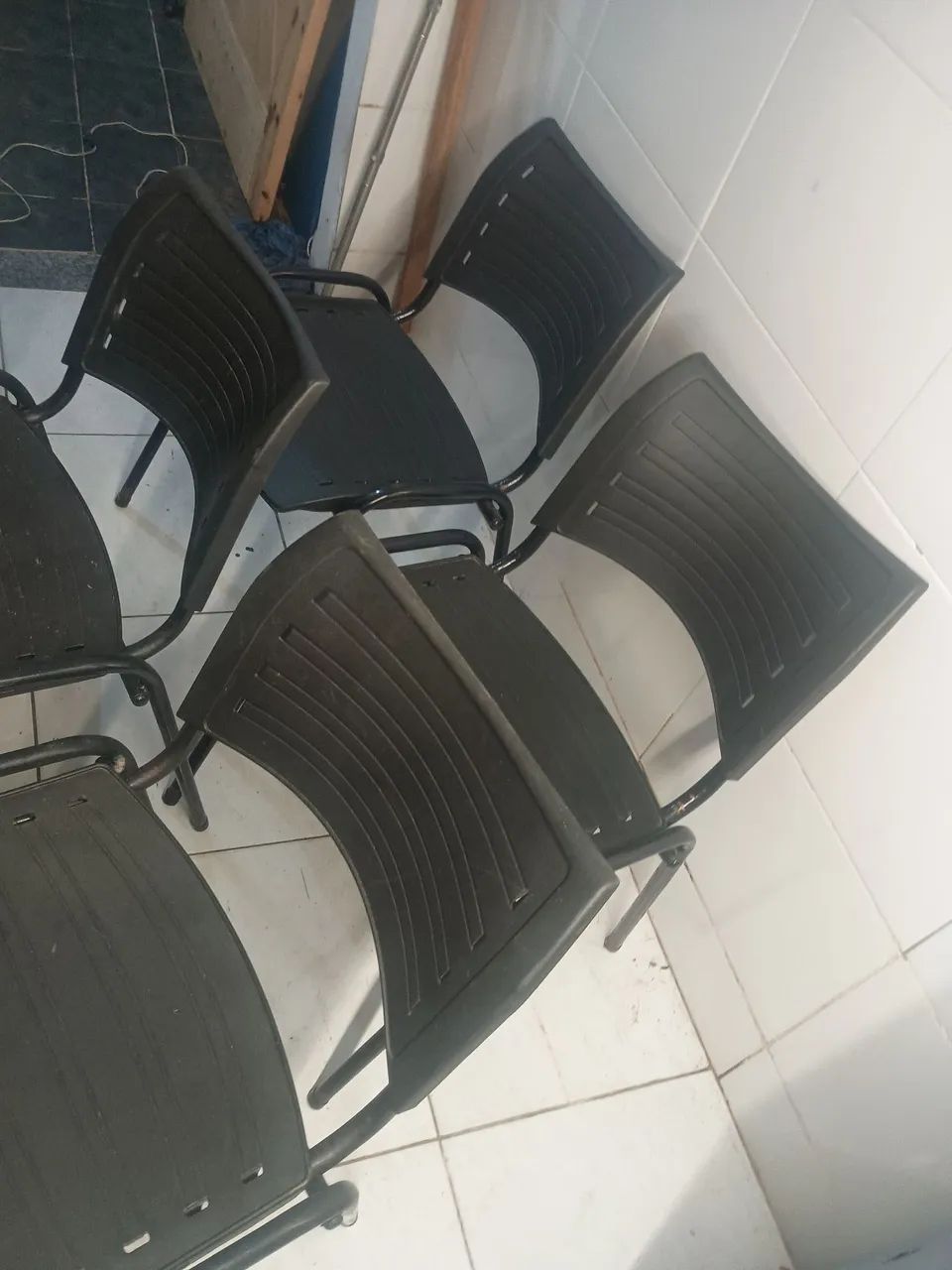 Conjunto de cadeiras com 4 - Foto 5