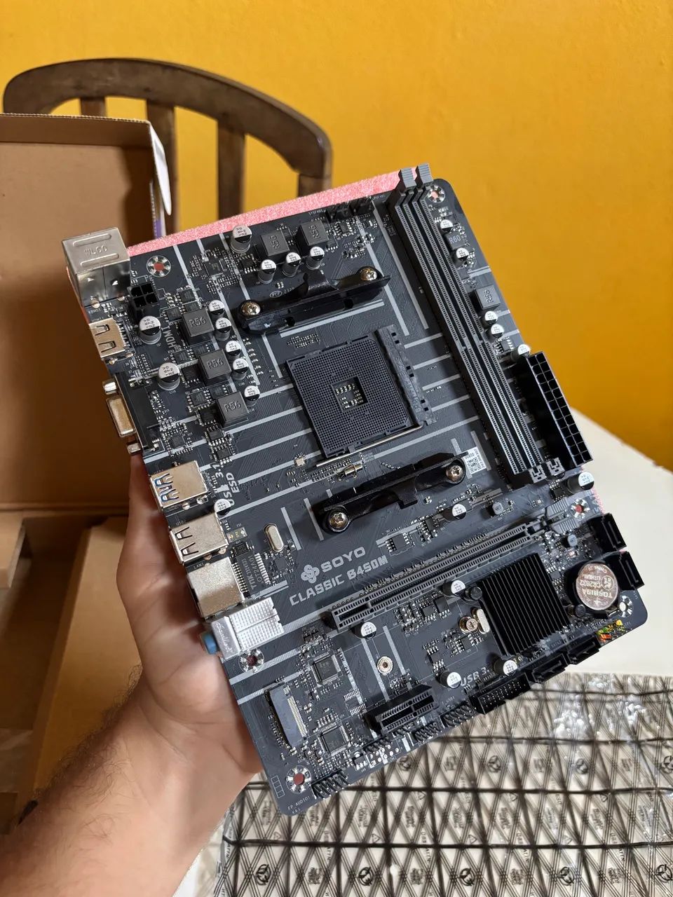 Placa-Mãe Soyo B450M Classic AM4 DDR4 + Caixa e Acessórios - Foto 3