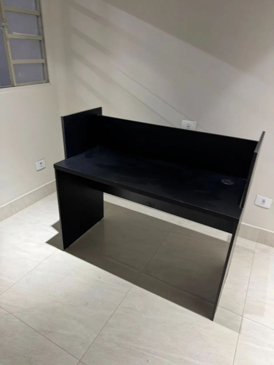 Estação de Trabalho (Mesa Escritório) 