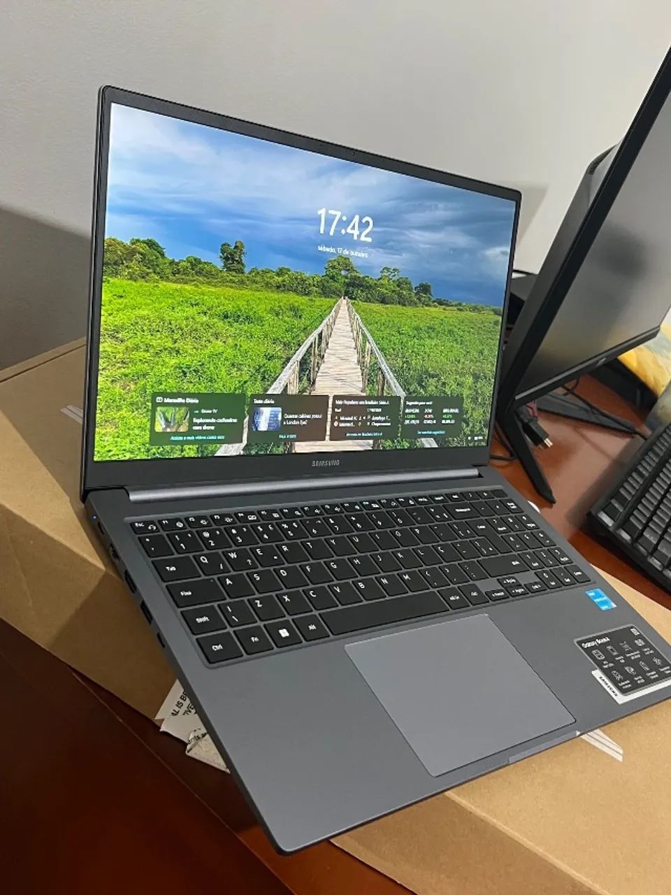Notebook Galaxy Book 4 MUITO NOVO!! - Foto 5