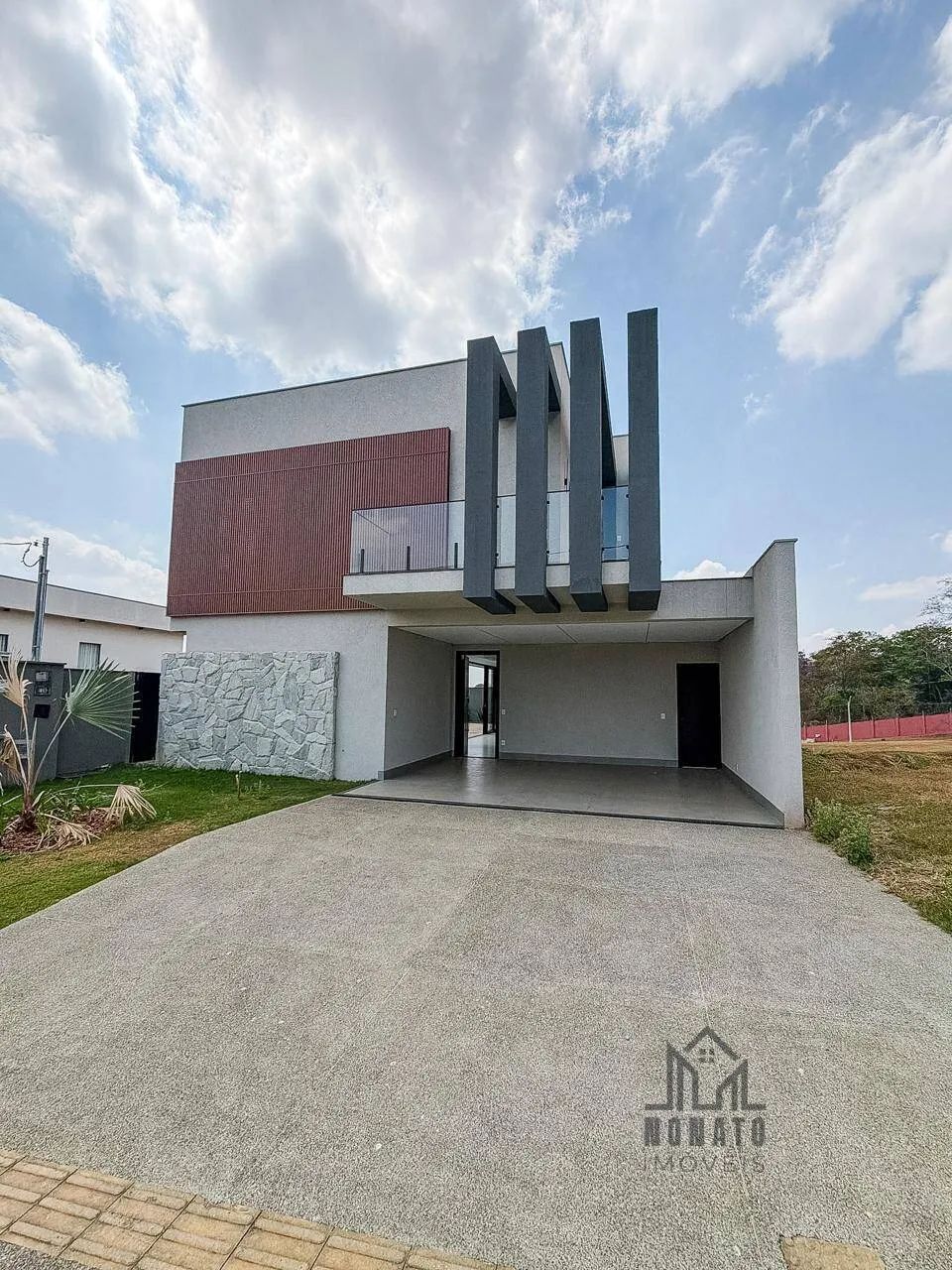 Casa 4 Suítes com Piscina e Entrada Zero no Jardim Barcelona - Foto 3