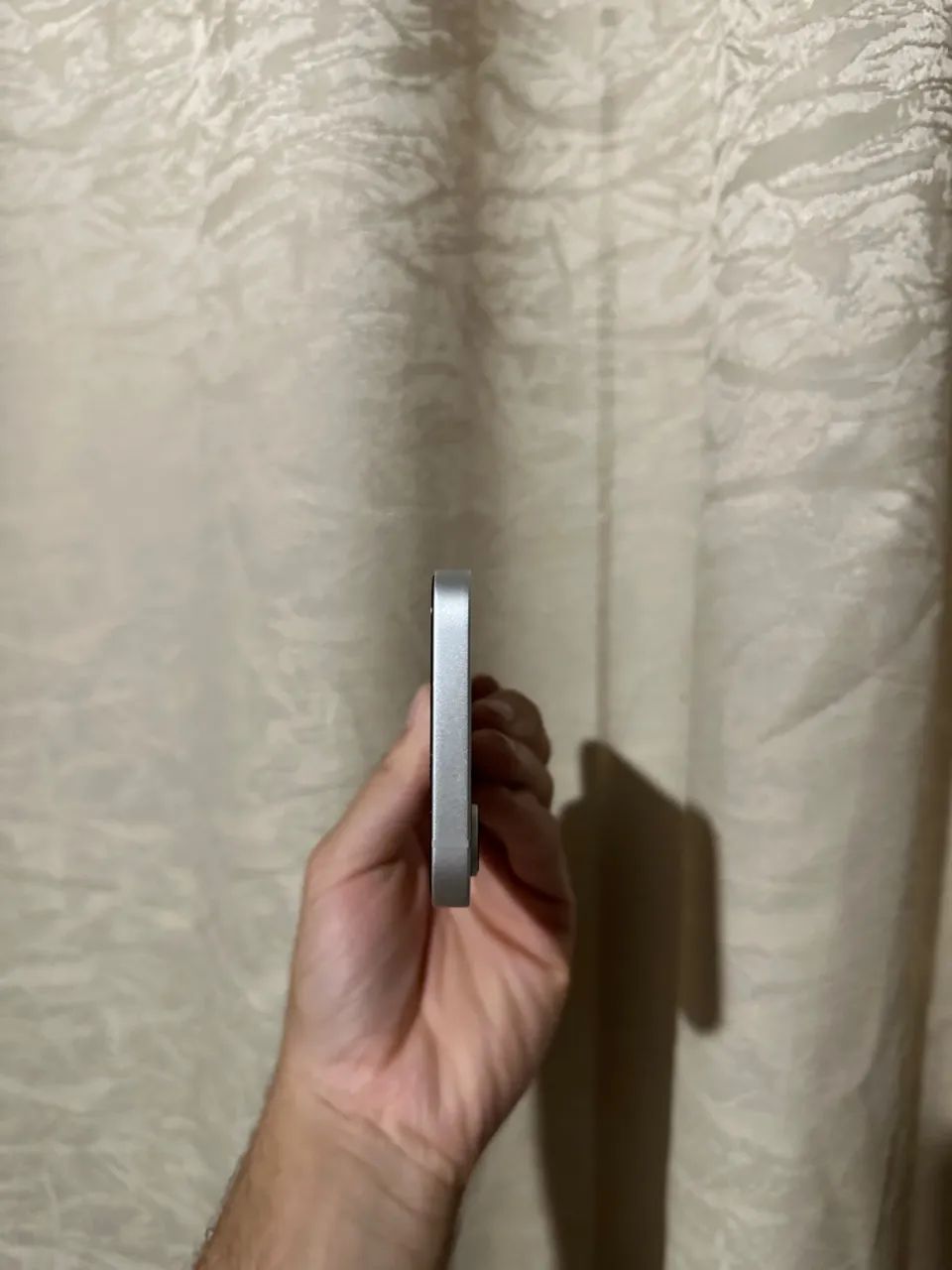 Vende-se ou troco Iphone 16e - Foto 4
