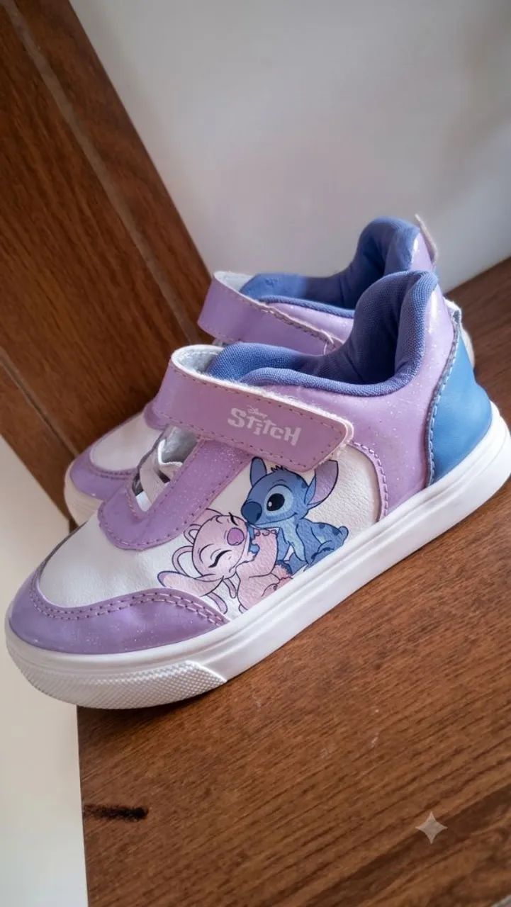 Tênis e bota infantil menina