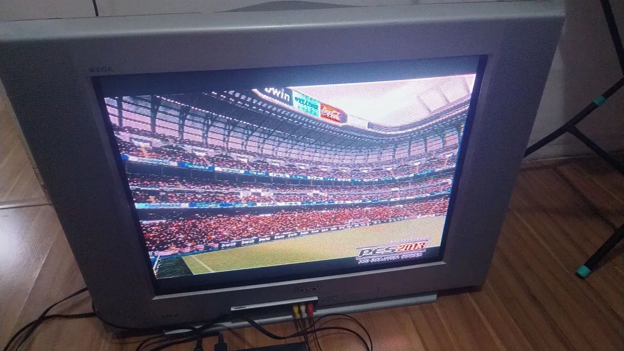 TV CRT Sony Trinitron 25" Perfeito Estado. Vendo ou troco